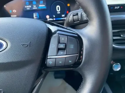 Photo 16 Ford Kuga 2.5 Duratec 180ch Hybrid FlexiFuel Titanium Business Powershift