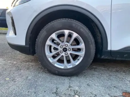 Photo 13 Ford Kuga 2.5 Duratec 180ch Hybrid FlexiFuel Titanium Business Powershift