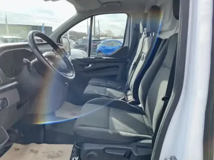 Photo 9 Ford Transit Custom Fg 280 L1H1 2.0 EcoBlue 130 Hybrid Trend Business