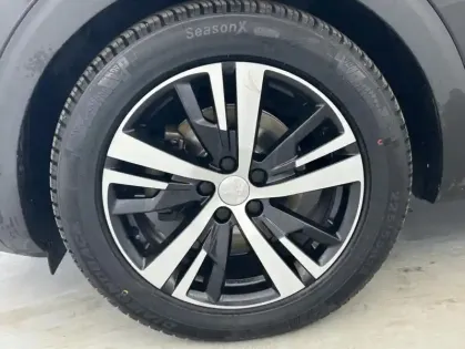 Photo 23 Peugeot 3008 1.5 BlueHDi 130ch Allure EAT8 Suréquipé