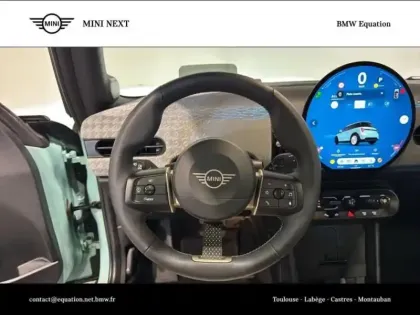 Photo 8 Mini Cooper  3 Portes C 156ch Favoured DKG7