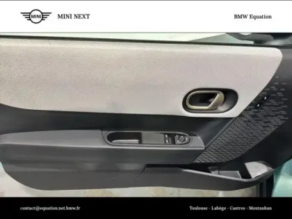 Photo 12 Mini Cooper  3 Portes C 156ch Favoured DKG7