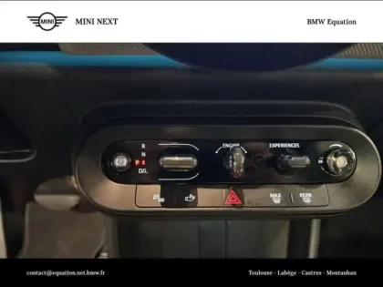 Photo 9 Mini Cooper  3 Portes C 156ch Favoured DKG7