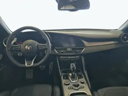 Photo 7 Alfa Romeo Giulia  2.2 Diesel 210ch Veloce Q4 AT8