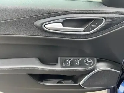 Photo 11 Alfa Romeo Giulia  2.2 JTD 160ch Super AT8 MY20