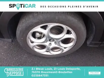 Photo 8 Alfa Romeo Tonale  1.5 Hybrid 130ch Sprint TCT