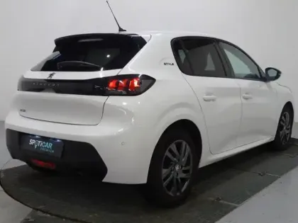 Photo 10 Peugeot 208  1.2 PureTech 100ch S&S Style 118g