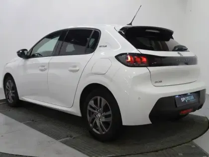 Photo 12 Peugeot 208  1.2 PureTech 100ch S&S Style 118g