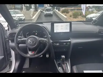 Photo 12 Toyota Yaris  Cross 116h GR Sport MY22