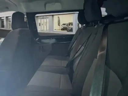 Photo 9 Peugeot Expert  M 2.0 BlueHDi 180ch S&S EAT8 CAB APPROFONDIE 5 PLACES