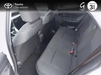 Photo 11 Toyota Yaris  116h Design 5p MY22
