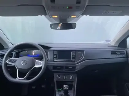 Photo 9 Volkswagen Polo  1.0 MPI 80ch 