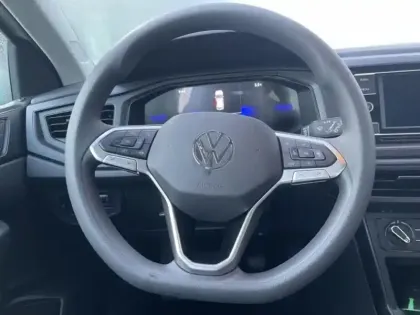 Photo 10 Volkswagen Polo  1.0 MPI 80ch 