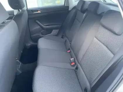 Photo 8 Volkswagen Polo  1.0 MPI 80ch 