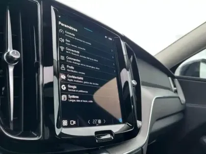 Photo 12 Volvo Xc60  T6 Hybride Rechargeable 253 + 145ch Plus Style Dark Geartronic 8 AWD