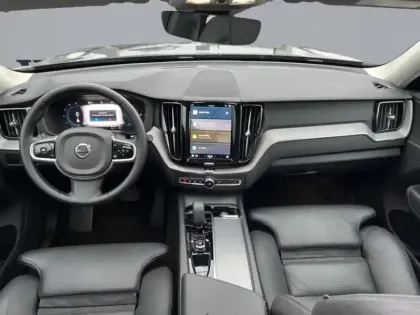 Photo 6 Volvo Xc60  T6 Hybride Rechargeable 253 + 145ch Plus Style Dark Geartronic 8 AWD