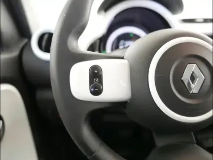 Photo 14 Renault Twingo  E-Tech Electric Zen R80 Achat Intégral - 21MY