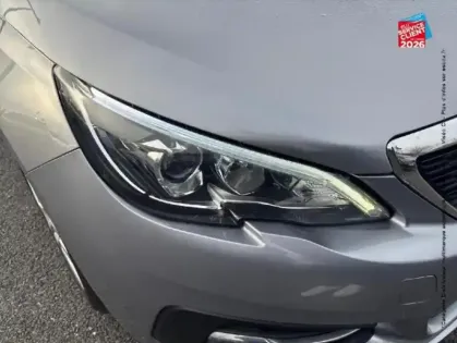 Photo 12 Peugeot 308  1.2 PureTech 110ch E6.3 S&S Active