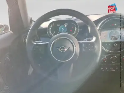 Photo 11 Mini Mini  5 Portes Cooper 136ch Edition Premium BVA7