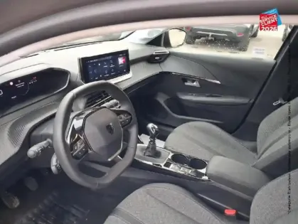 Photo 14 Peugeot 208  1.2 PureTech 100ch S&S Allure