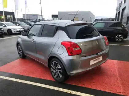 Photo 10 Suzuki Swift  1.2 Dualjet Hybrid 83ch Pack