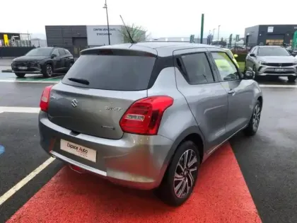 Photo 8 Suzuki Swift  1.2 Dualjet Hybrid 83ch Pack