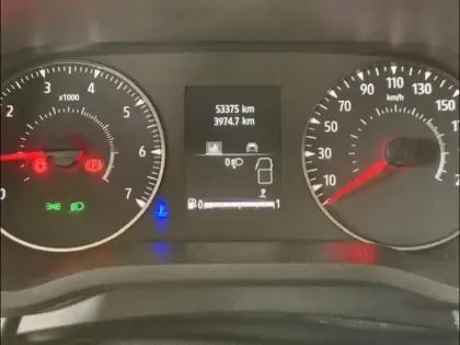 Photo 8 Renault Trafic Gén. III (F82) Ph3 Confort 4