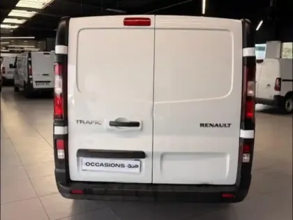 Photo 5 Renault Trafic Gén. III (F82) Ph3 Confort 4