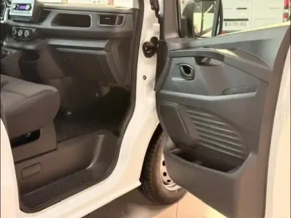 Photo 13 Renault Trafic Gén. III (F82) Ph3 Confort 4