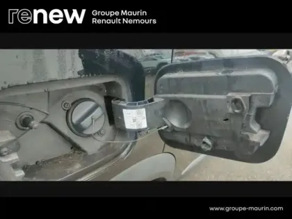 Photo 15 Renault Captur  1.6 E-Tech hybride 145ch Intens -21