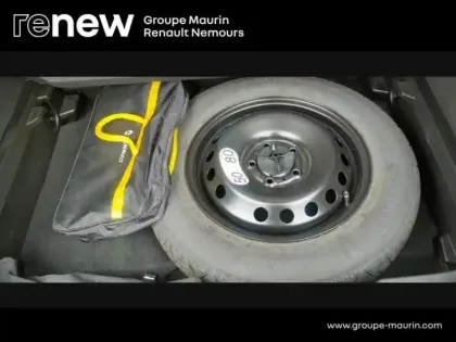 Photo 17 Renault Captur  1.6 E-Tech hybride 145ch Intens -21