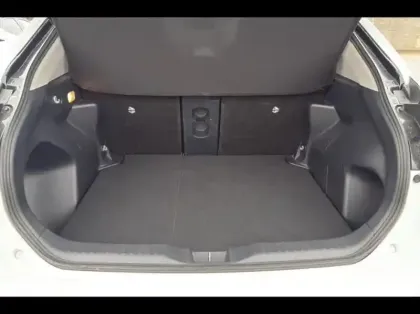 Photo 8 Toyota Yaris  Cross 116h Collection MY22