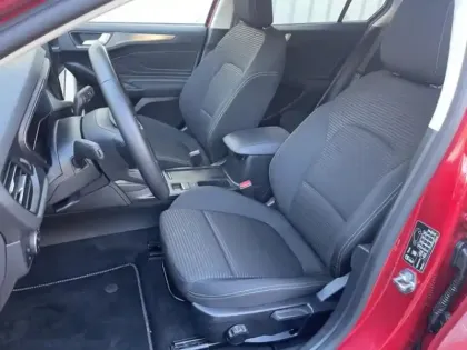 Photo 24 Ford Focus  1.0 EcoBoost mHEV 125ch Titanium X Business