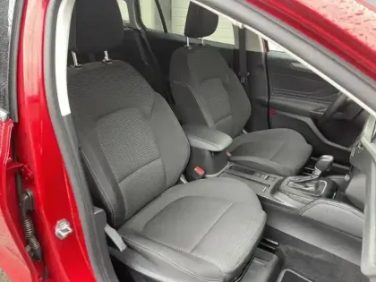 Photo 10 Ford Focus  1.0 EcoBoost mHEV 125ch Titanium X Business