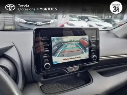 Photo 13 Toyota Yaris  116h Design 5p MC24