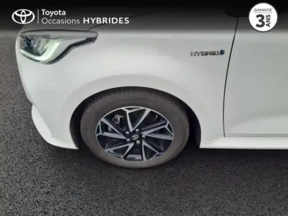Photo 14 Toyota Yaris  116h Design 5p MC24