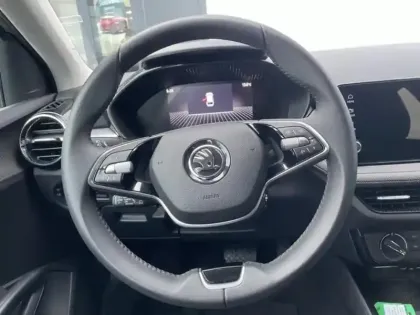 Photo 10 Skoda Fabia  1.0 TSI Evo2 116ch Selection DSG7