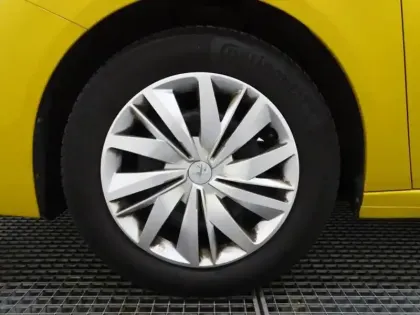 Photo 9 Peugeot 208  1.2 PureTech 75ch S&S Active Pack