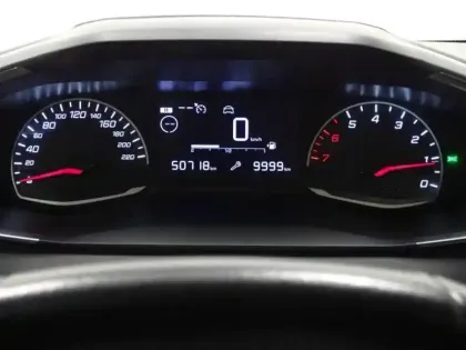 Photo 12 Peugeot 208  Affaire 1.2 PureTech 75ch S&S Premium Pack