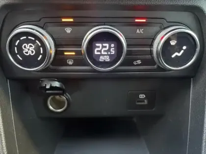 Photo 14 Dacia Jogger  1.0 ECO-G 100ch SL Extreme+ 7 places