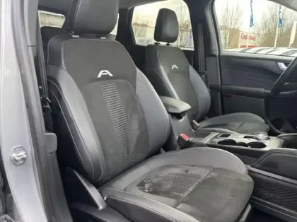 Photo 10 Ford Kuga  2.5 Duratec 180ch Hybrid FlexiFuel Active X Powershift