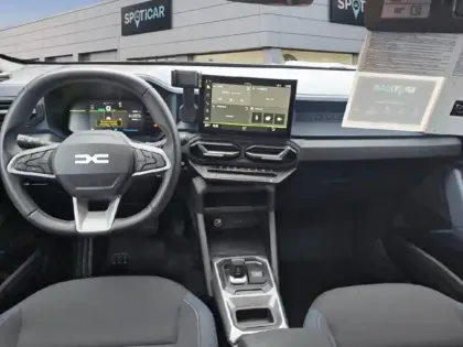 Photo 7 Dacia Duster  1.6 hybrid 140ch Journey