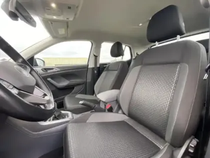 Photo 11 Volkswagen T-cross  1.0 TSI 110ch Active DSG7