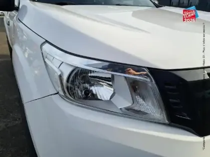 Photo 12 Nissan Navara  2.3 dCi 160ch King-Cab Acenta E6D