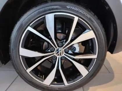 Photo 12 Volkswagen T-cross  1.0 TSI 116ch R-Line DSG7