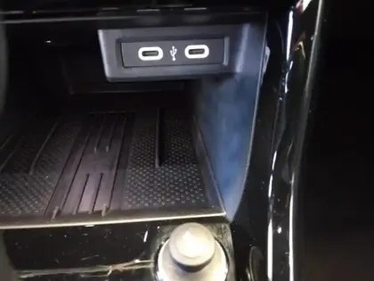 Photo 6 Volkswagen T-cross  1.0 TSI 116ch R-Line DSG7