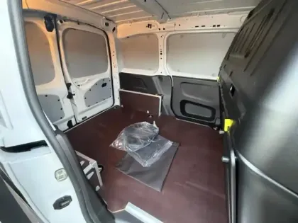 Photo 12 Peugeot Partner  M 800kg Electrique 136 / TARIF PROFESSIONNEL , VOIR CONDITION EN CONCESSION