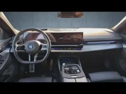 Photo 9 BMW Serie 5 Série 5 530e 299ch M Sport