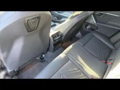 Photo 8 BMW Serie 5 Série 5 530e 299ch M Sport