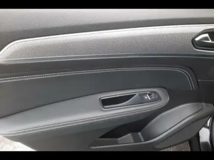 Photo 12 Renault Arkana  1.6 E-Tech 145ch Intens -21B